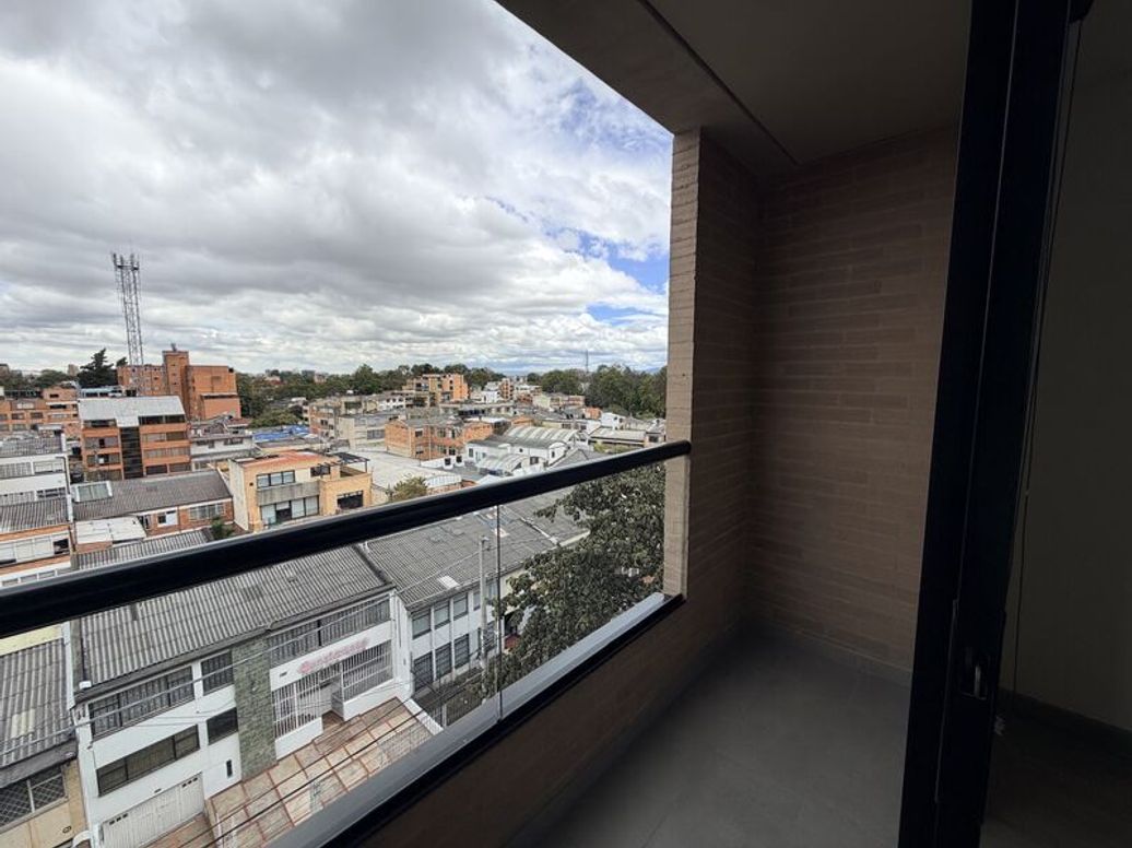 Apartamento de 1 alcoba en venta en Santa Teresita, Bogotá, 69 m² · foto 7 de 13