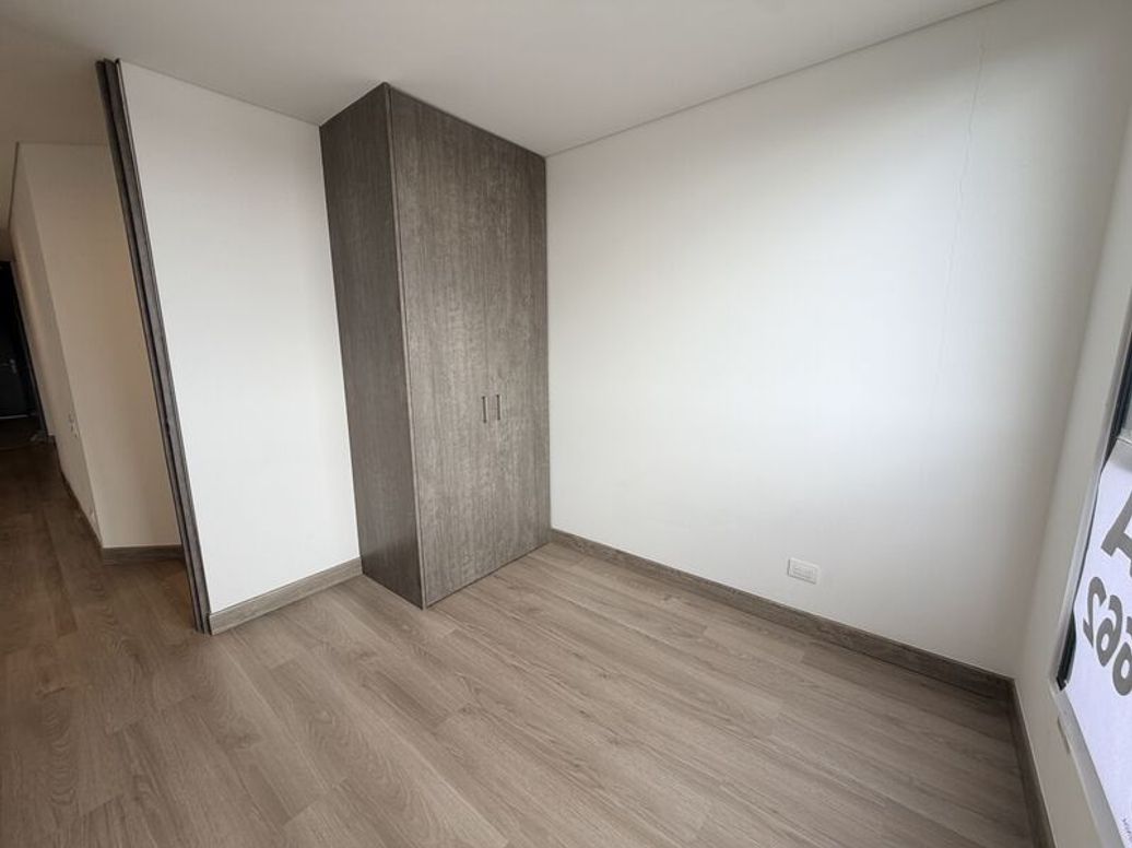 Apartamento de 1 alcoba en venta en Santa Teresita, Bogotá, 69 m² · foto 9 de 13
