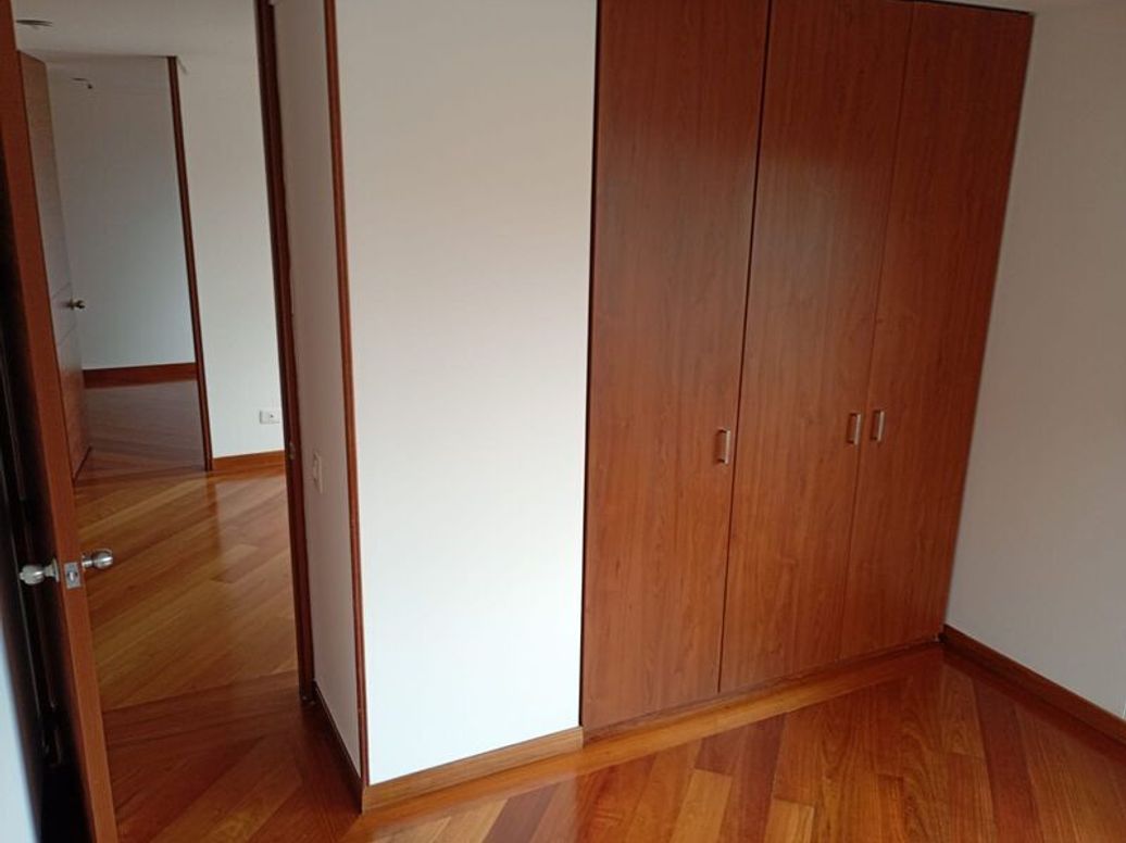 Apartamento de 3 alcobas en venta en Mazurén, Bogotá, 153 m² · foto 16 de 20