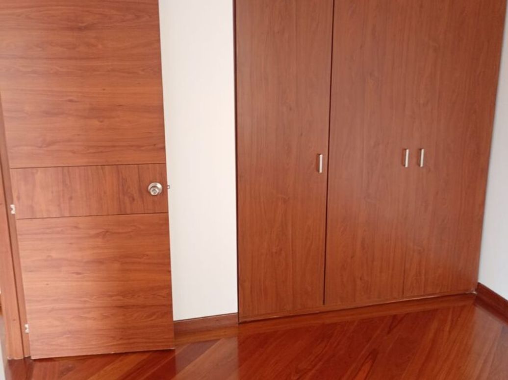 Apartamento de 3 alcobas en venta en Mazurén, Bogotá, 153 m² · foto 18 de 20