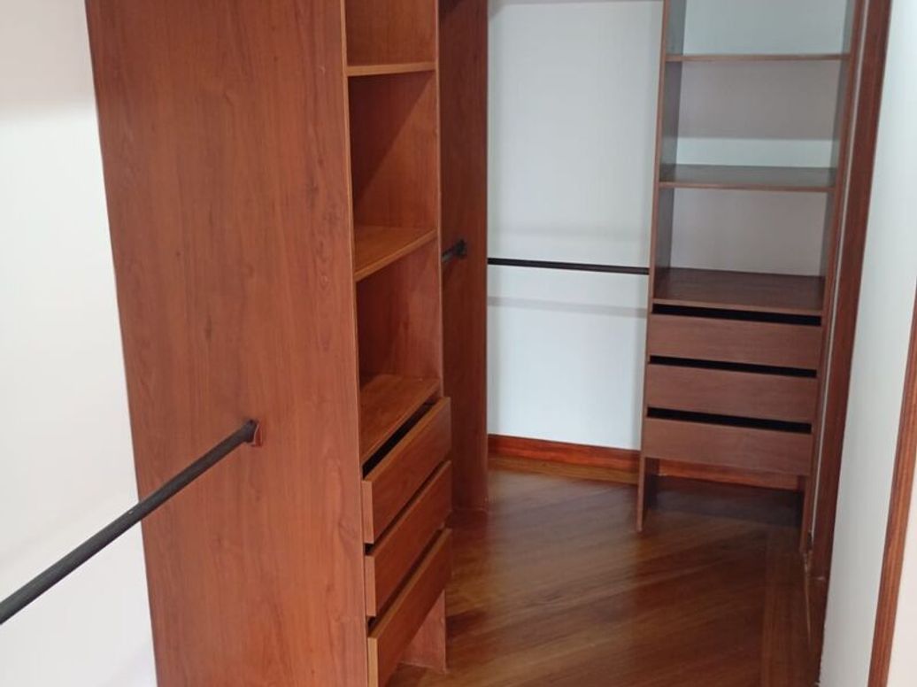 Apartamento de 3 alcobas en venta en Mazurén, Bogotá, 153 m² · foto 10 de 20