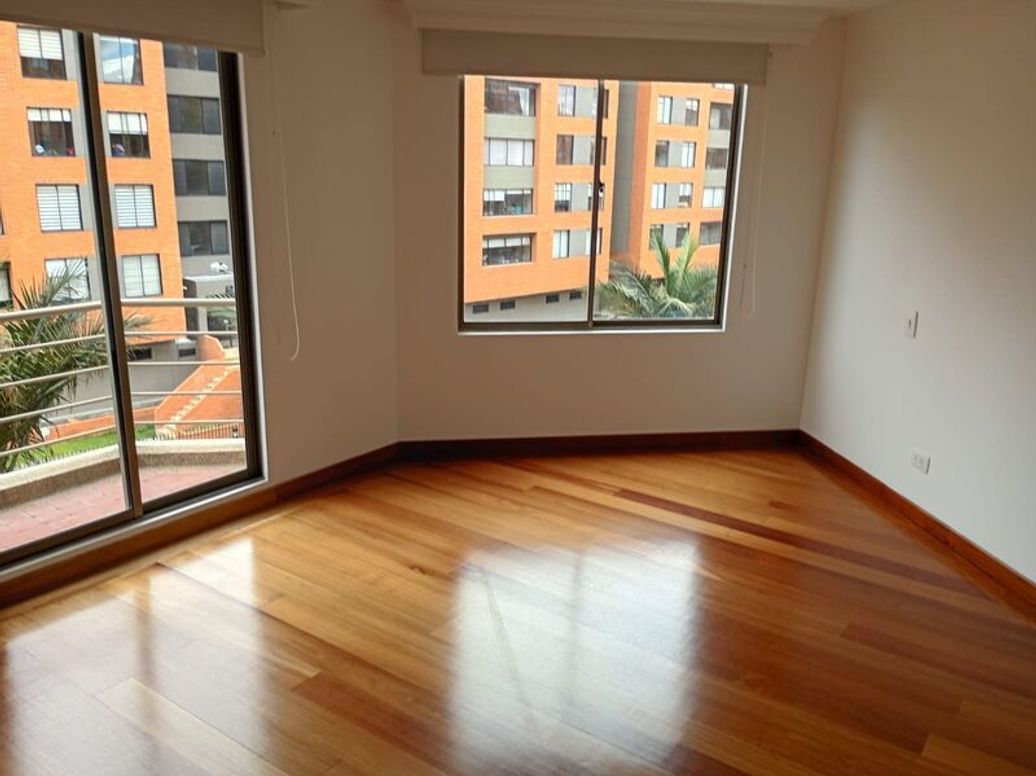 Apartamento de 3 alcobas en venta en Mazurén, Bogotá, 153 m² · foto 8 de 20