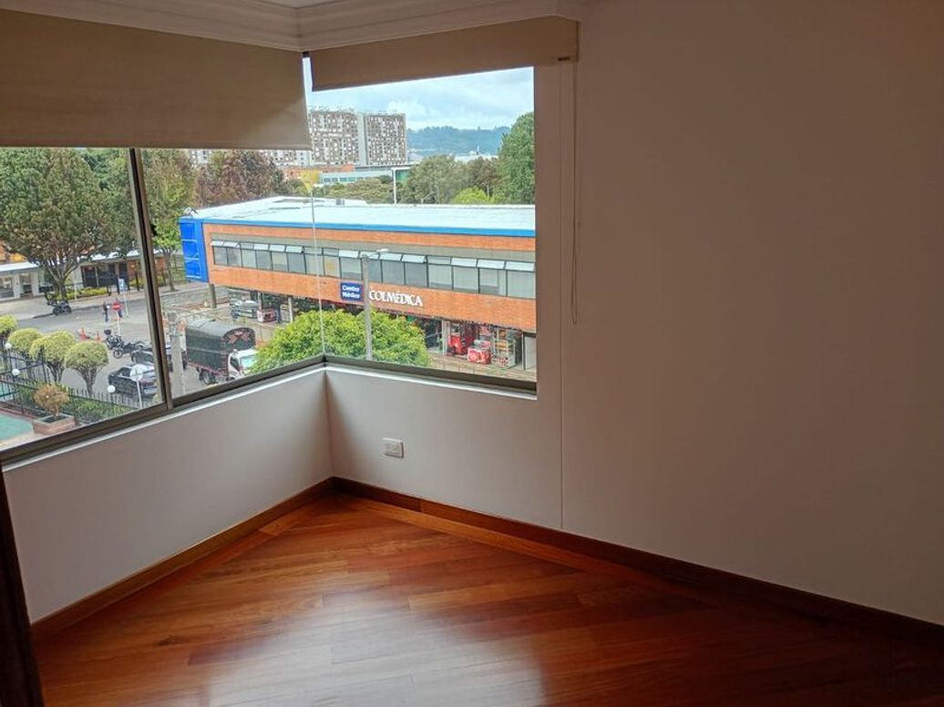 Apartamento de 3 alcobas en venta en Mazurén, Bogotá, 153 m² · foto 14 de 20