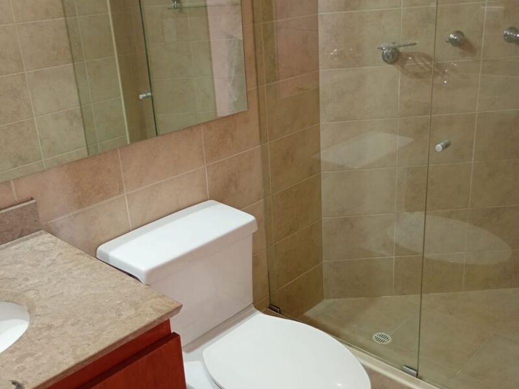 Apartamento de 3 alcobas en venta en Mazurén, Bogotá, 153 m² · foto 13 de 20