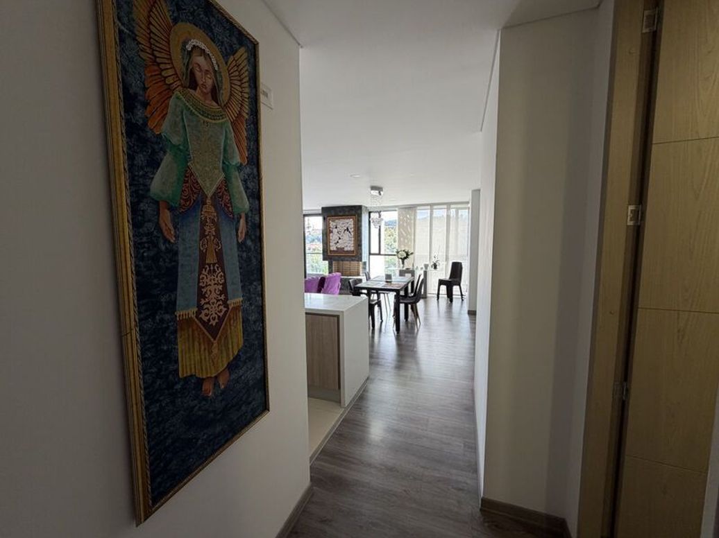 Apartamento de 3 alcobas en venta en San José De Bavaria, Bogotá, 149 m² · foto 5 de 20