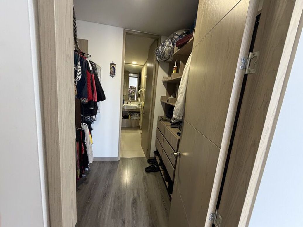 Apartamento de 3 alcobas en venta en San José De Bavaria, Bogotá, 149 m² · foto 16 de 20
