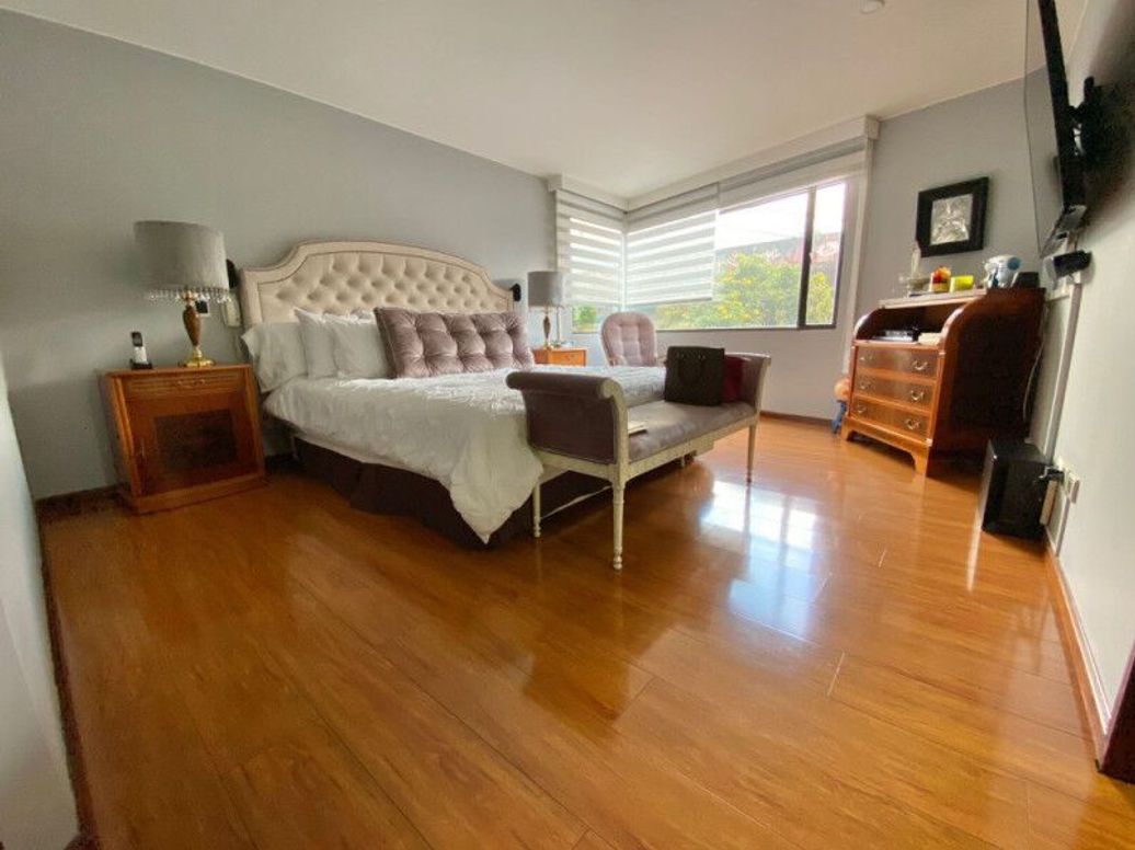 Apartamento de 3 alcobas en arriendo en Molinos Norte, Bogotá, 220 m² · foto 19 de 20