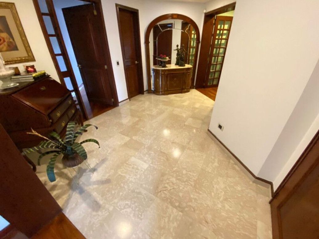 Apartamento de 3 alcobas en arriendo en Molinos Norte, Bogotá, 220 m² · foto 11 de 20