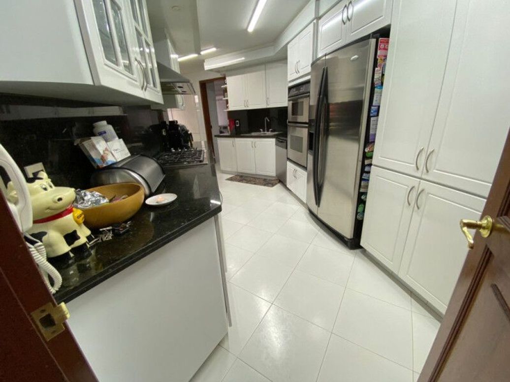Apartamento de 3 alcobas en arriendo en Molinos Norte, Bogotá, 220 m² · foto 8 de 20