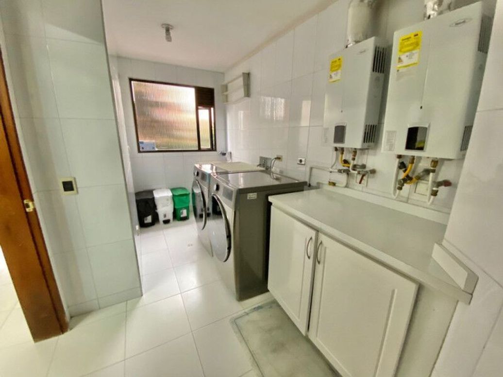 Apartamento de 3 alcobas en arriendo en Molinos Norte, Bogotá, 220 m² · foto 9 de 20