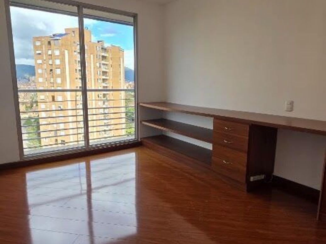 Apartamento de 4 alcobas en venta en Atenas, Bogotá, 195 m² · foto 6 de 20