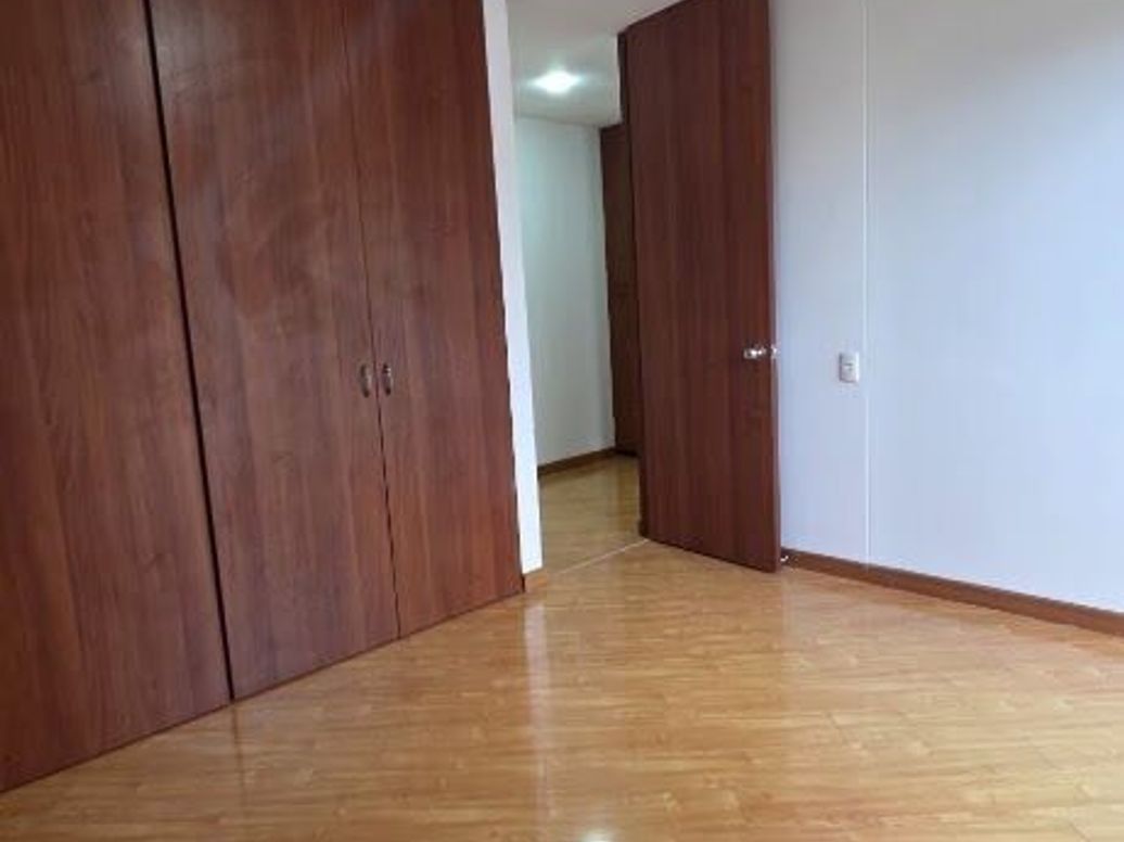 Apartamento de 4 alcobas en venta en Atenas, Bogotá, 195 m² · foto 12 de 20