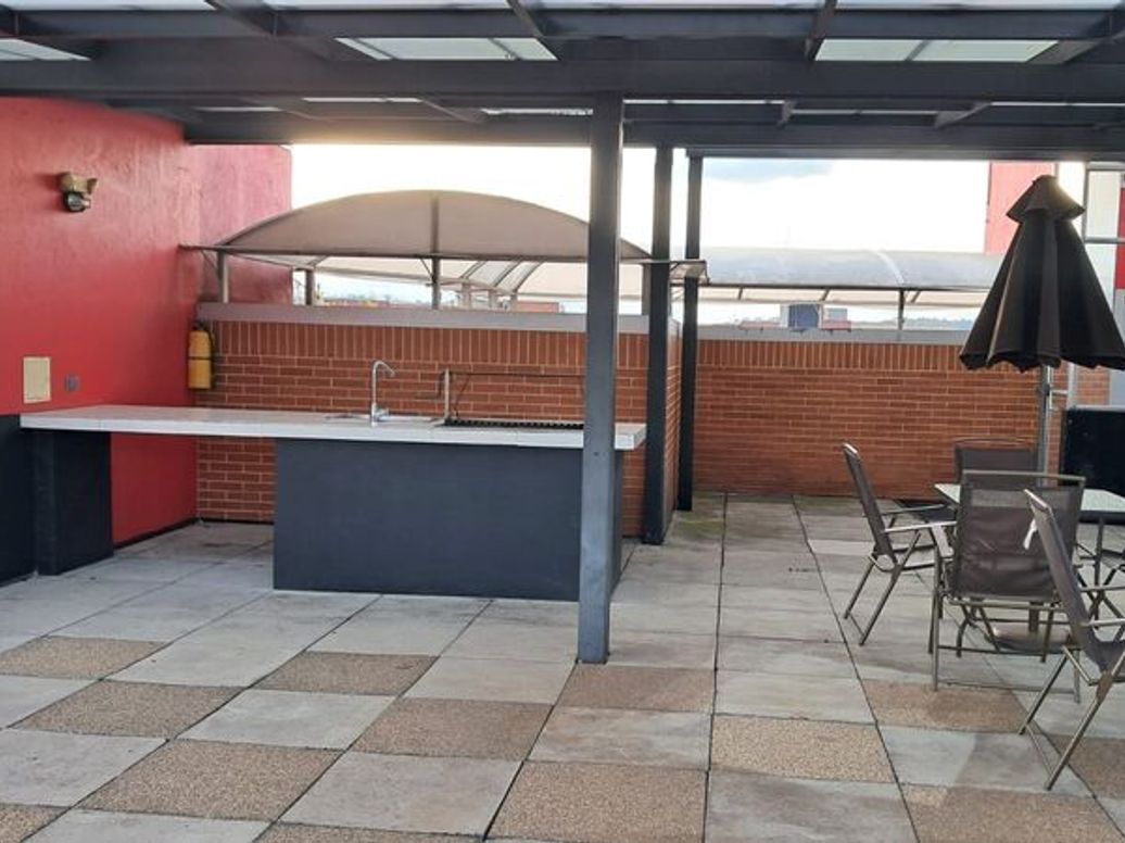 Apartamento de 3 alcobas en venta en El Contador, Bogotá, 90 m² · foto 14 de 20