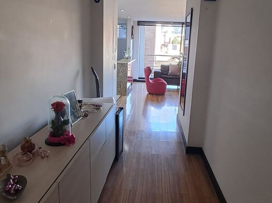 Apartamento de 3 alcobas en venta en El Contador, Bogotá, 90 m² · foto 5 de 20