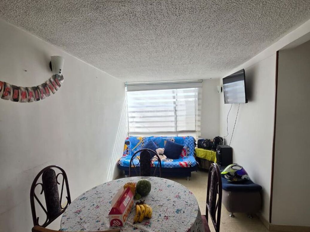 Apartamento de 3 alcobas en venta en El Corzo, Bogotá, 50 m² · foto 2 de 9