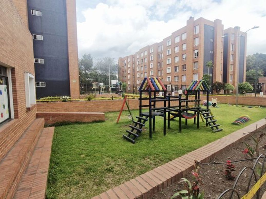 Apartamento de 2 alcobas en venta en Suba, Bogotá, 46 m² · foto 15 de 20