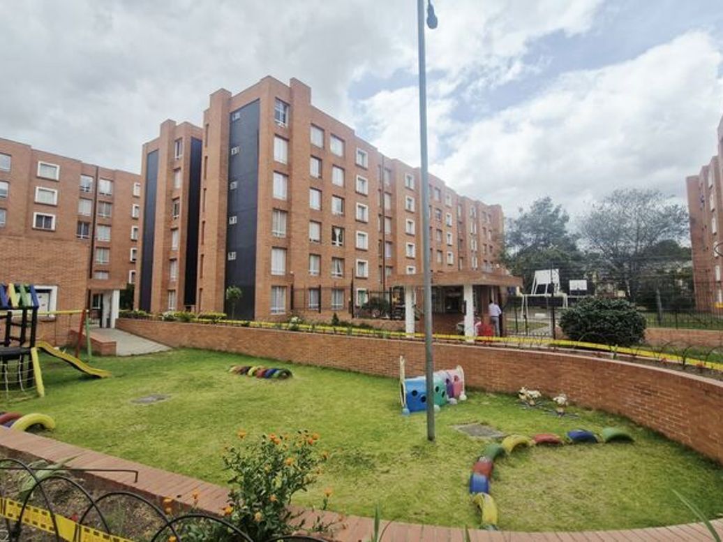 Apartamento de 2 alcobas en venta en Suba, Bogotá, 46 m² · foto 16 de 20