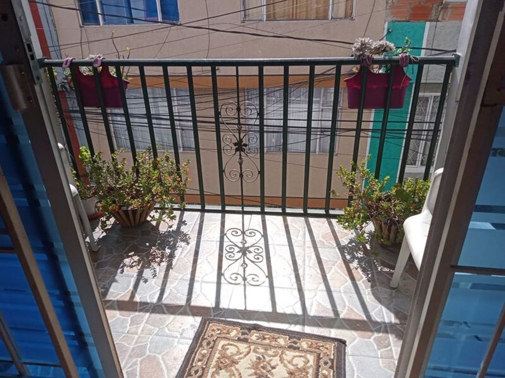 Casa de 6 alcobas en venta en Aures, Bogotá, 200 m² · foto 6 de 12