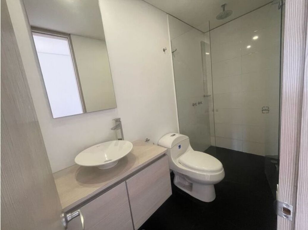 Apartamento de 3 alcobas en arriendo en Villa Alemania Et. Ii, Bogotá, 134 m² · foto 9 de 20