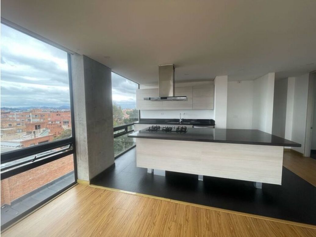 Apartamento de 3 alcobas en arriendo en Villa Alemania Et. Ii, Bogotá, 134 m² · foto 2 de 20