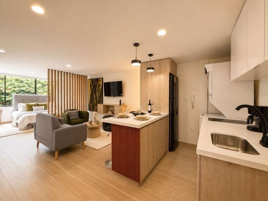 Apartaestudio en venta en Chico, Bogotá, 38 m² · foto 2 de 17