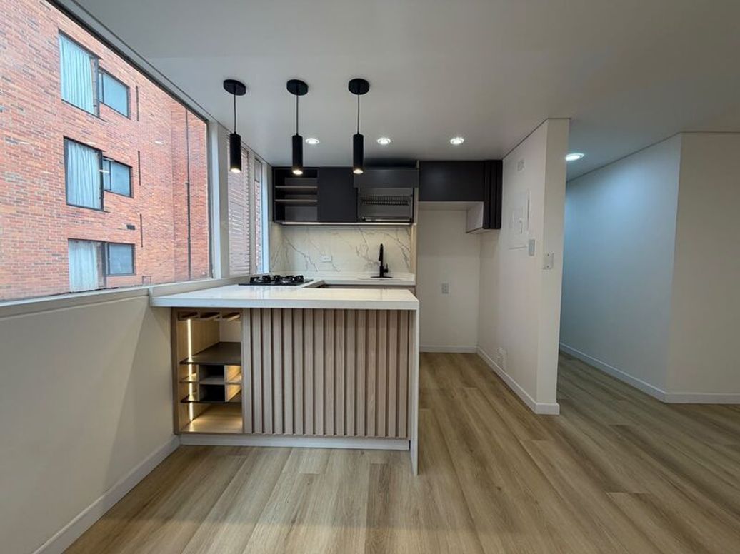 Apartaestudio en venta en Caobos Salazar, Bogotá, 37 m² · foto 4 de 8