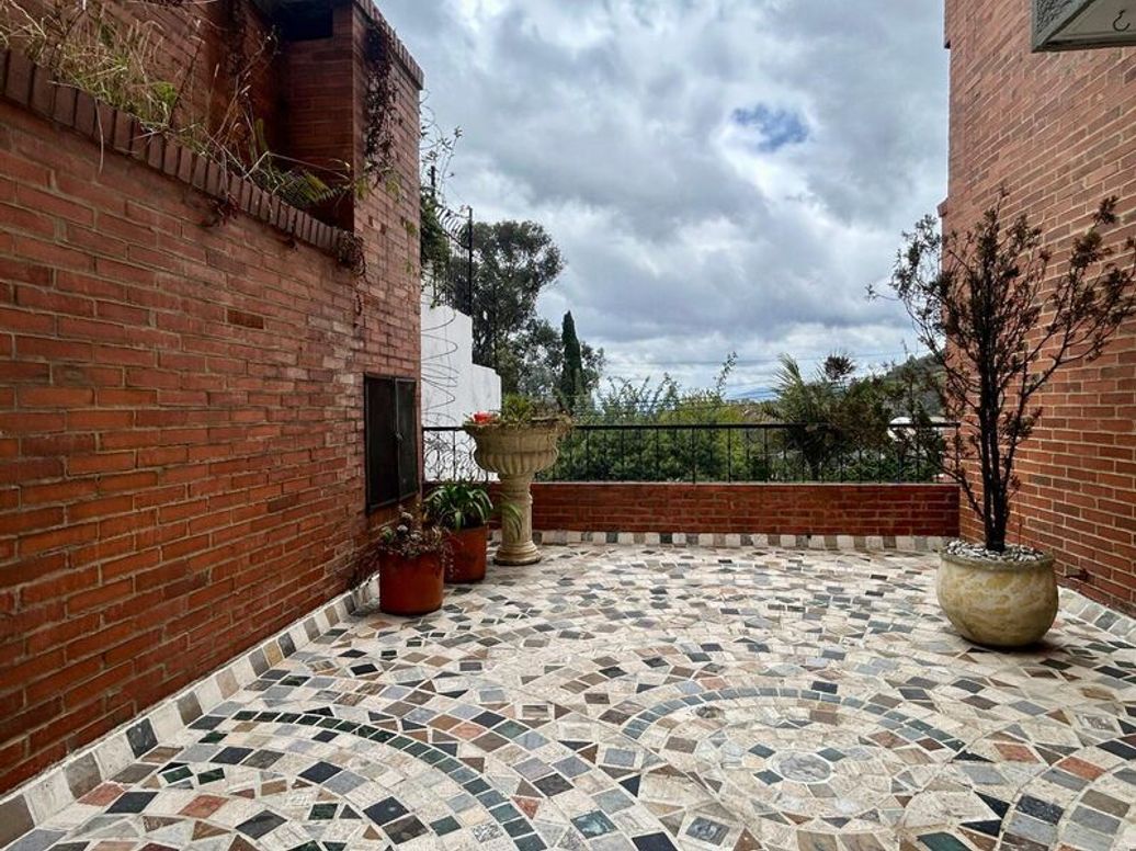 Apartamento de 3 alcobas en venta en El Seminario, Bogotá, 331 m² · foto 5 de 20