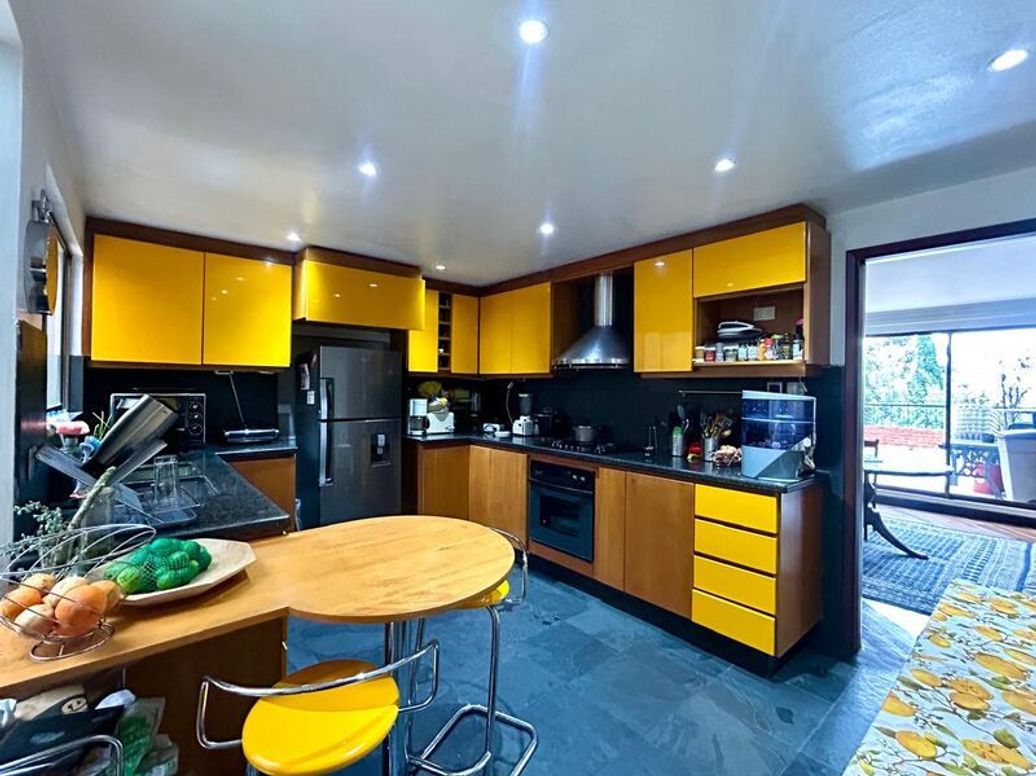 Apartamento de 3 alcobas en venta en El Seminario, Bogotá, 331 m² · foto 9 de 20