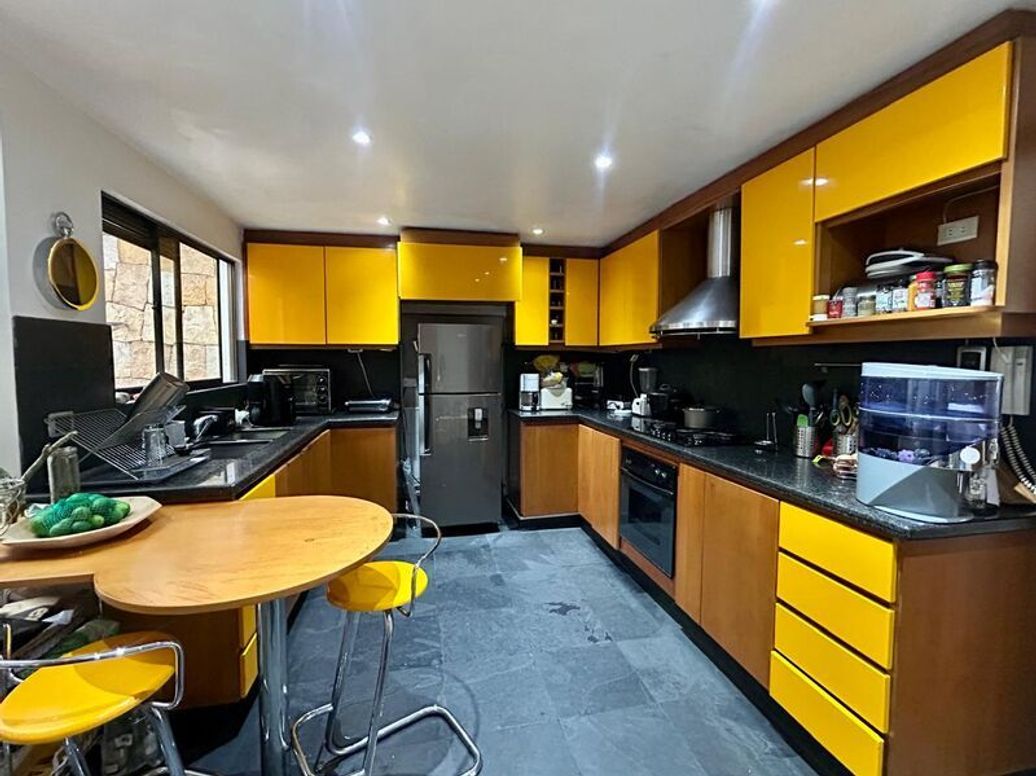 Apartamento de 3 alcobas en venta en El Seminario, Bogotá, 331 m² · foto 10 de 20