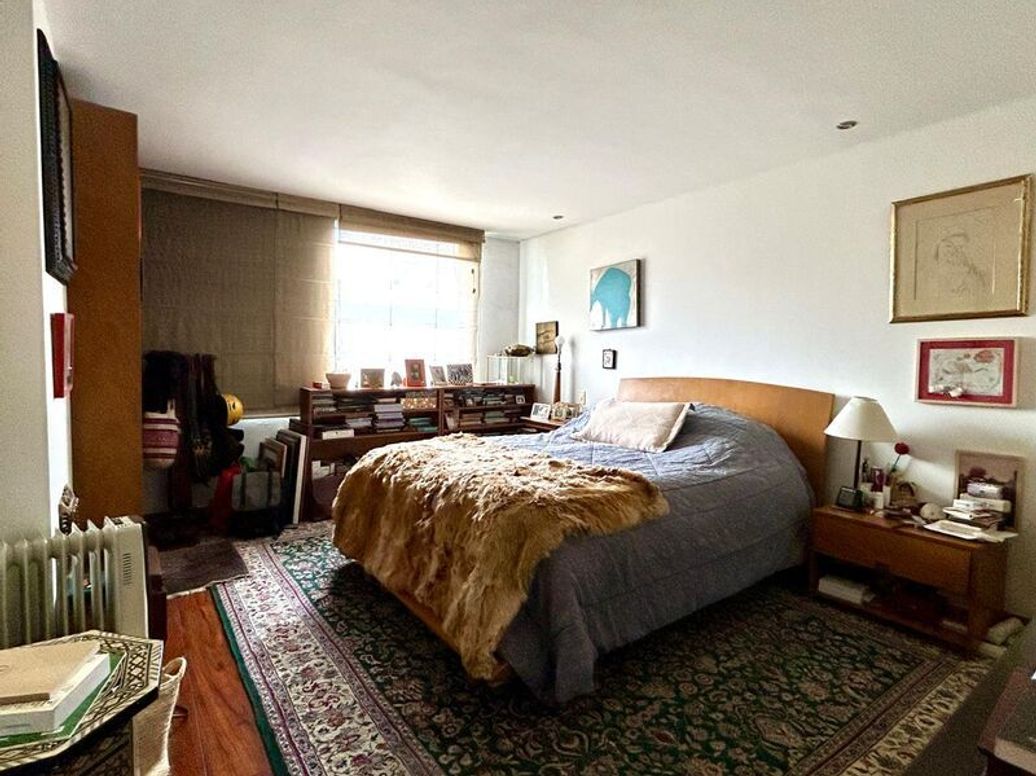 Apartamento de 3 alcobas en venta en Los Rosales, Bogotá, 182 m² · foto 12 de 20