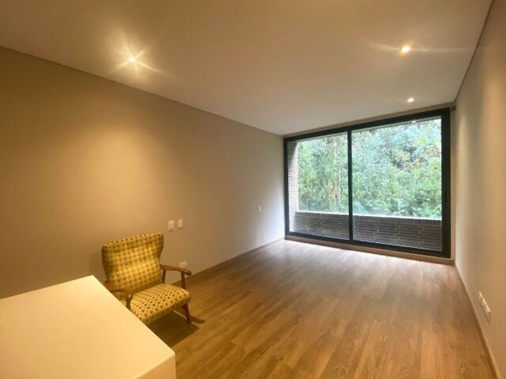 Apartamento de 3 alcobas en venta en Bellavista, Bogotá, 270 m² · foto 7 de 15