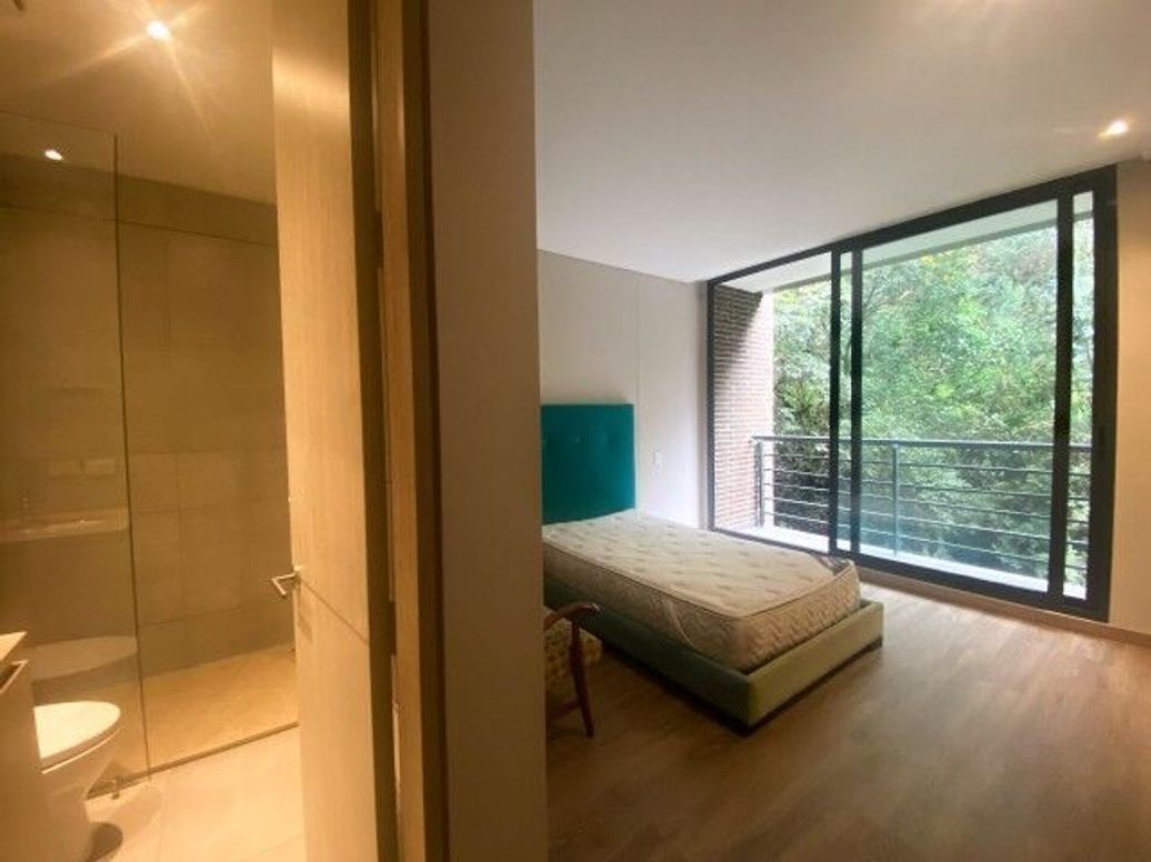 Apartamento de 3 alcobas en venta en Bellavista, Bogotá, 270 m² · foto 11 de 15