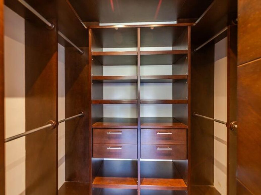 Apartamento de 2 alcobas en venta en Los Rosales, Bogotá, 117 m² · foto 16 de 20