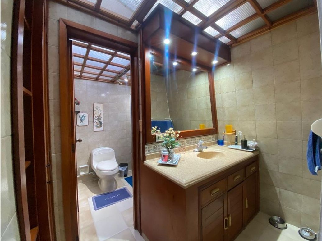 Apartamento de 4 alcobas en venta en Pontevedra, Bogotá, 220 m² · foto 6 de 20