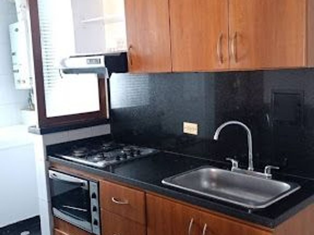 Apartamento de 3 alcobas en venta en Portales Del Norte, Bogotá, 78 m² · foto 4 de 20