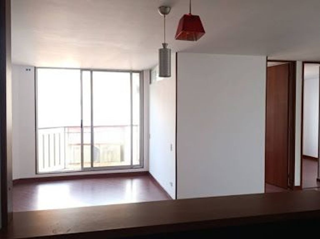 Apartamento de 3 alcobas en venta en Portales Del Norte, Bogotá, 78 m² · foto 8 de 20