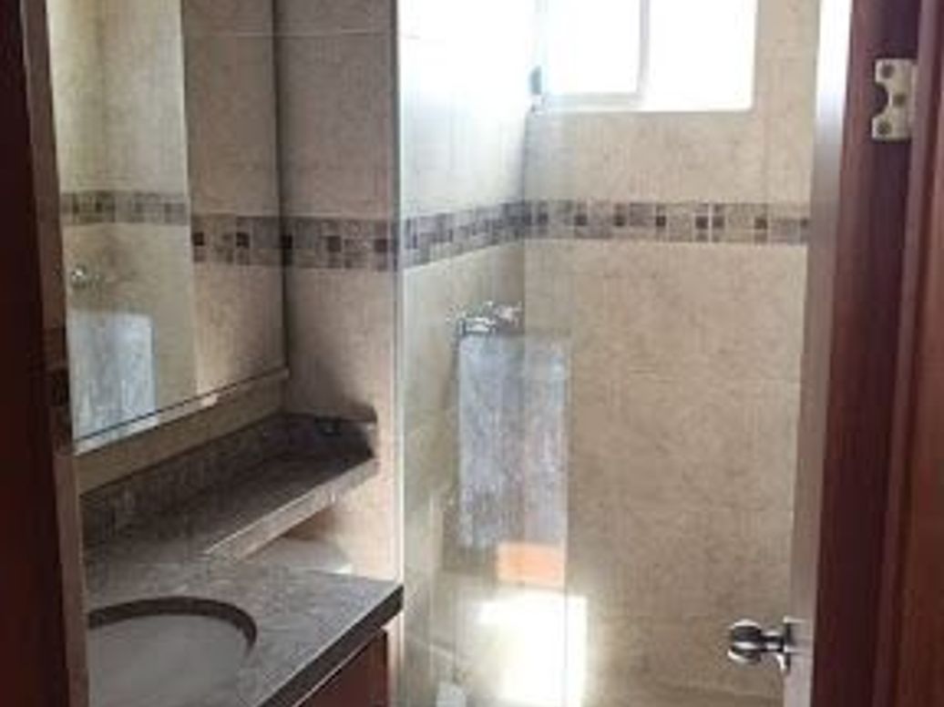 Apartamento de 3 alcobas en venta en Portales Del Norte, Bogotá, 78 m² · foto 11 de 20