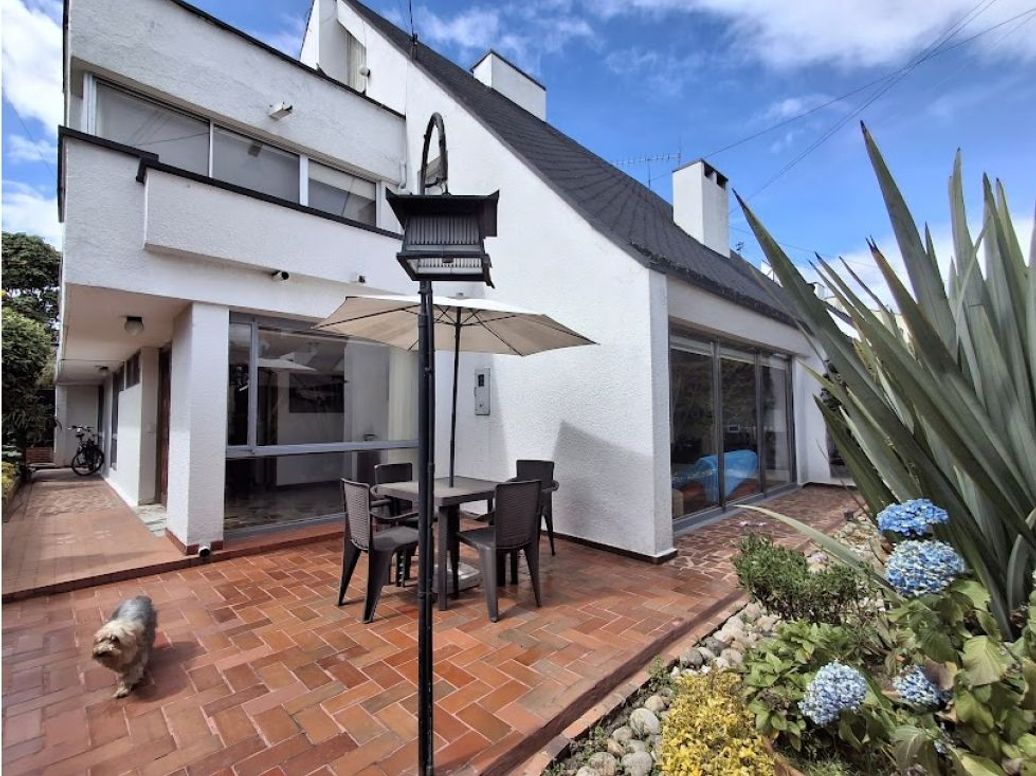 Casa de 4 alcobas en venta en Andes Norte, Bogotá, 284 m² · foto 10 de 20