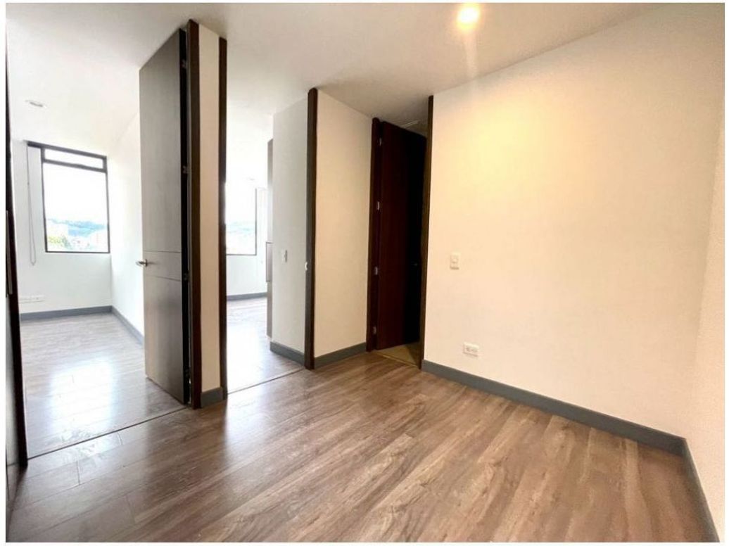 Apartamento de 3 alcobas en venta en Cedritos, Bogotá, 110 m² · foto 12 de 20