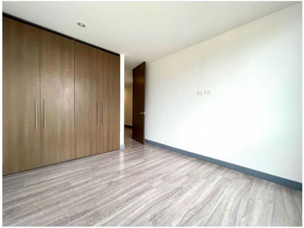 Apartamento de 3 alcobas en venta en Cedritos, Bogotá, 110 m² · foto 19 de 20