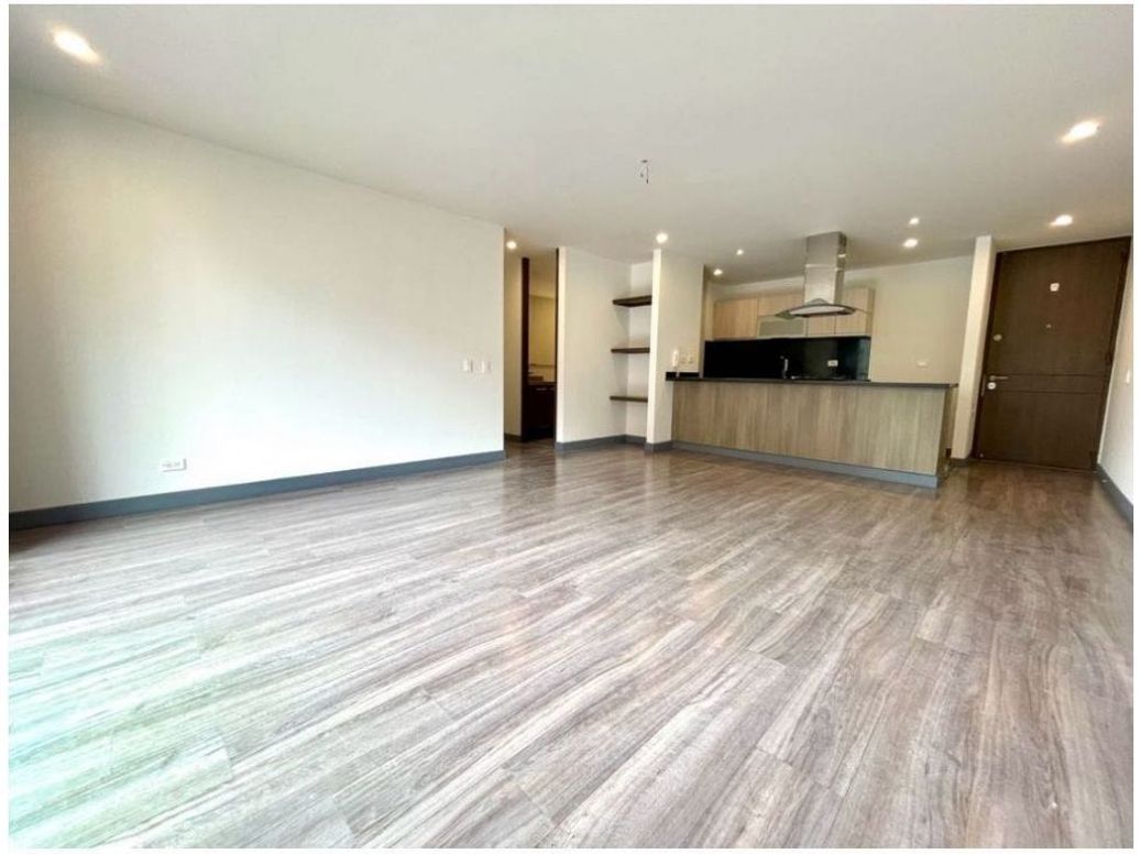 Apartamento de 3 alcobas en venta en Cedritos, Bogotá, 110 m² · foto 5 de 20