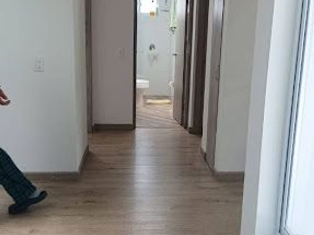 Casa de 3 alcobas en venta en Bosque De Modelia, Bogotá, 310 m² · foto 13 de 17