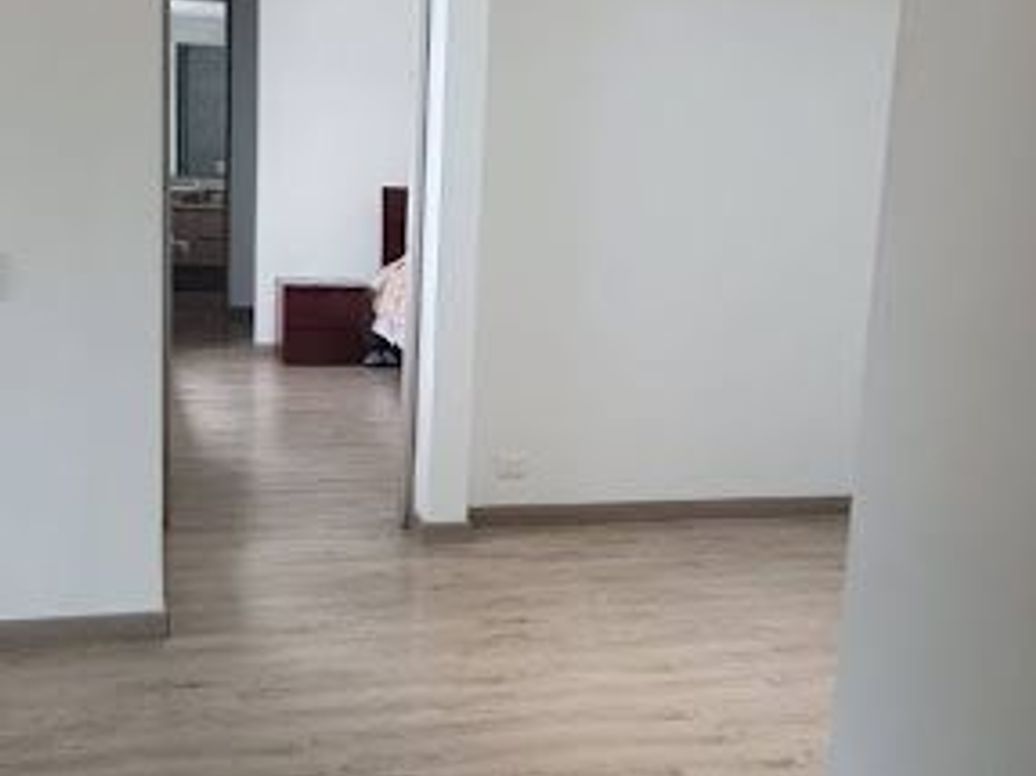 Casa de 3 alcobas en venta en Bosque De Modelia, Bogotá, 310 m² · foto 5 de 17