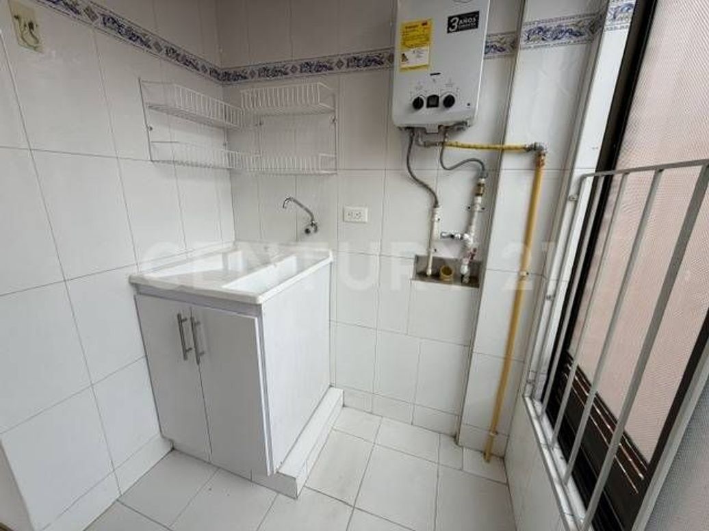 Apartamento de 3 alcobas en venta en El Batán, Bogotá, 135 m² · foto 16 de 20