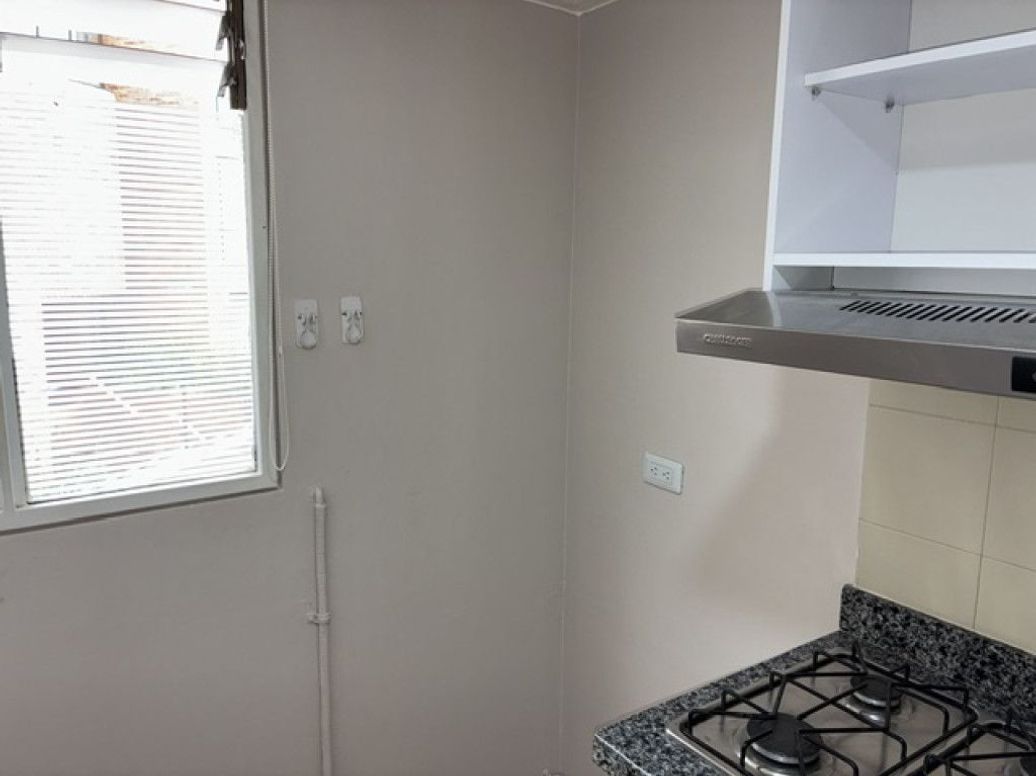 Apartamento de 1 alcoba en venta en Cedritos, Bogotá, 45 m² · foto 6 de 14