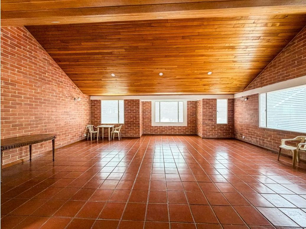 Apartamento de 4 alcobas en venta en El Redil, Bogotá, 100 m² · foto 17 de 17