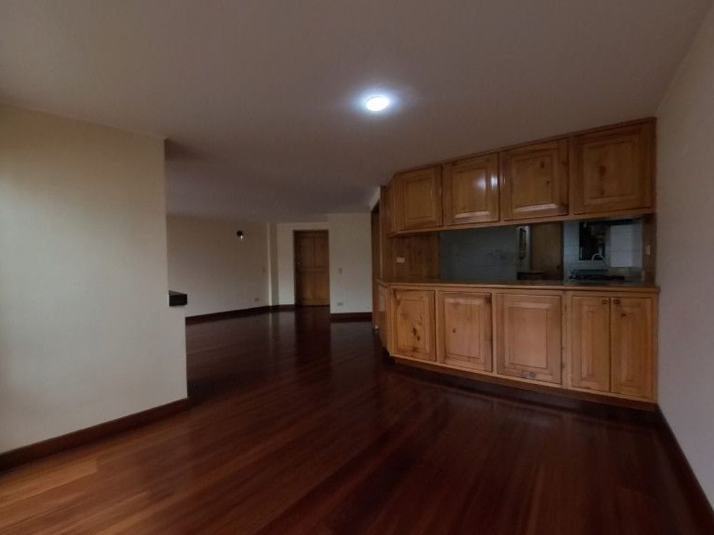Apartamento de 2 alcobas en venta en San Patricio, Bogotá, 86 m² · foto 7 de 20