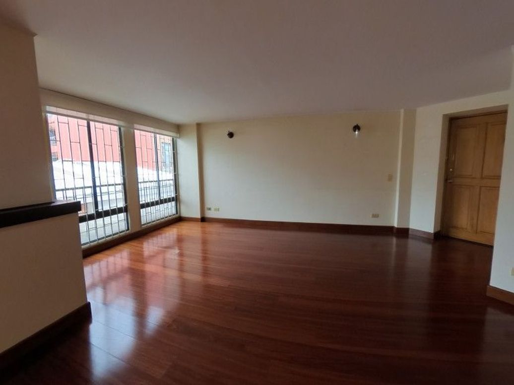 Apartamento de 2 alcobas en venta en San Patricio, Bogotá, 86 m² · foto 5 de 20