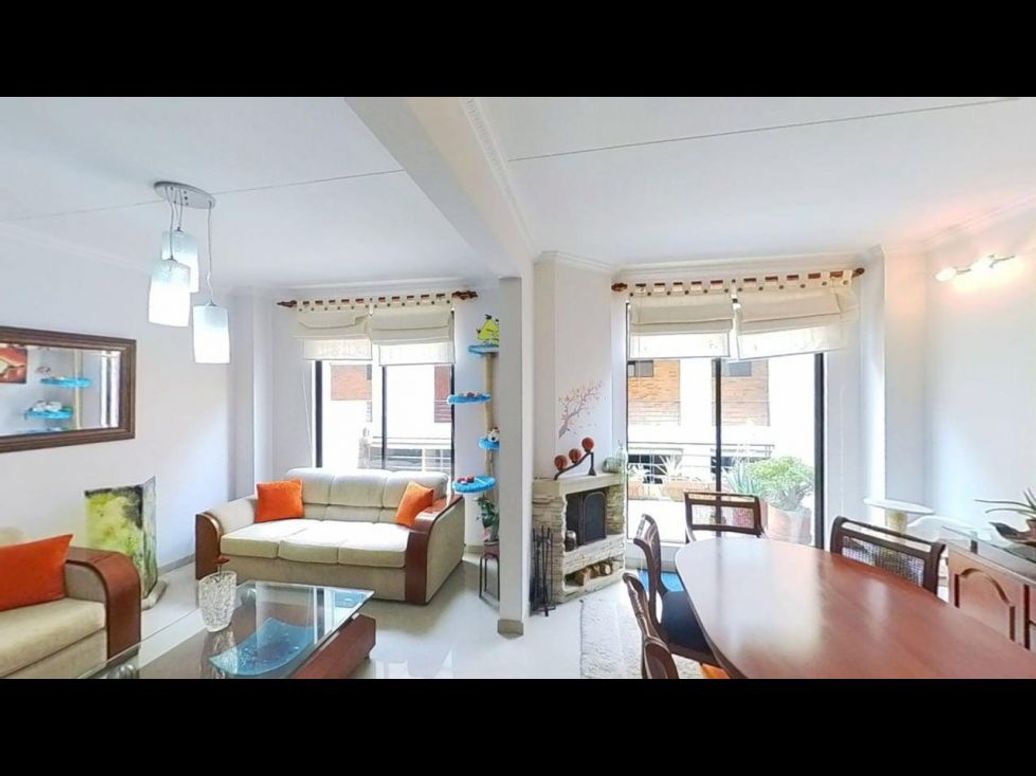 Casa de 3 alcobas en venta en Los Lagartos, Bogotá, 94 m² · foto 3 de 15