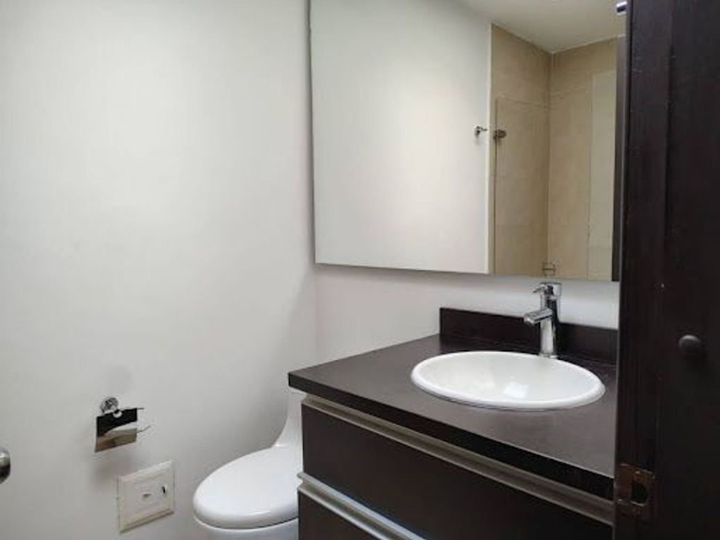 Apartamento de 3 alcobas en venta en La Calleja, Bogotá, 122 m² · foto 10 de 20
